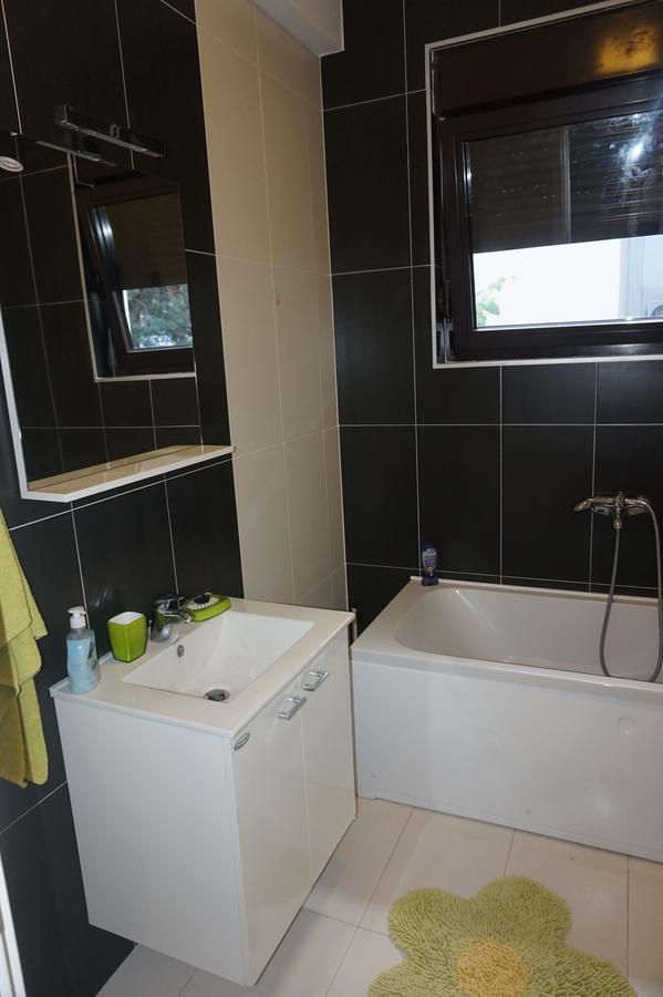Apartments Minja Nerin Petrovac Ngoại thất bức ảnh