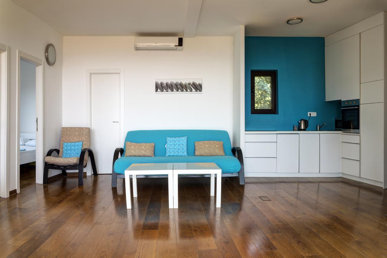Apartments Minja Nerin Petrovac Ngoại thất bức ảnh